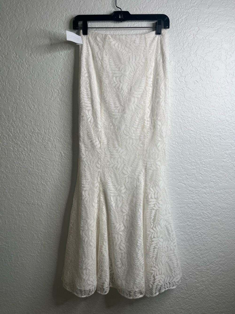 NWT Fame and Partners Lace Maxi Skirt Sz 0